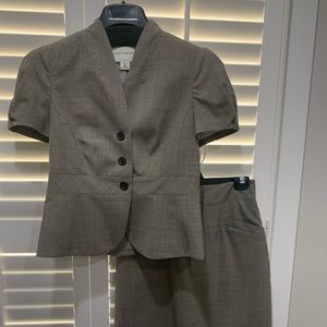 Banana Republic spring suit set 4 petite